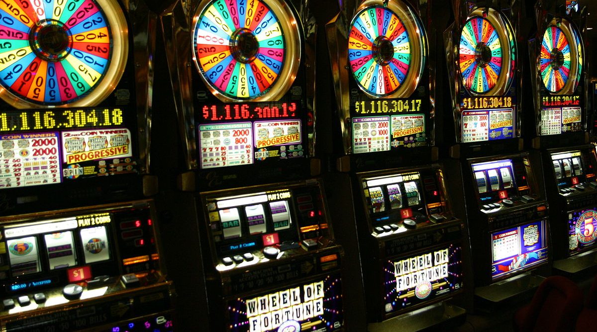 The Benefits of Choosing an Online Slots Agent