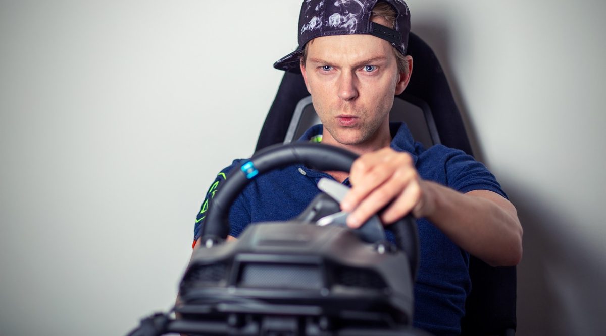 Racing, game, gamer — How MPO1221 Online Gambling Enhances the Social Aspect of Betting